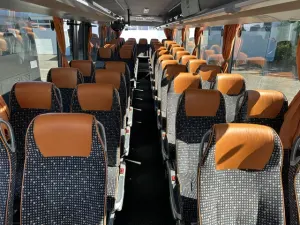 Link vergrößert das Bild: Unsere Fahrzeuge: Busgröße 1 (Innenansicht)